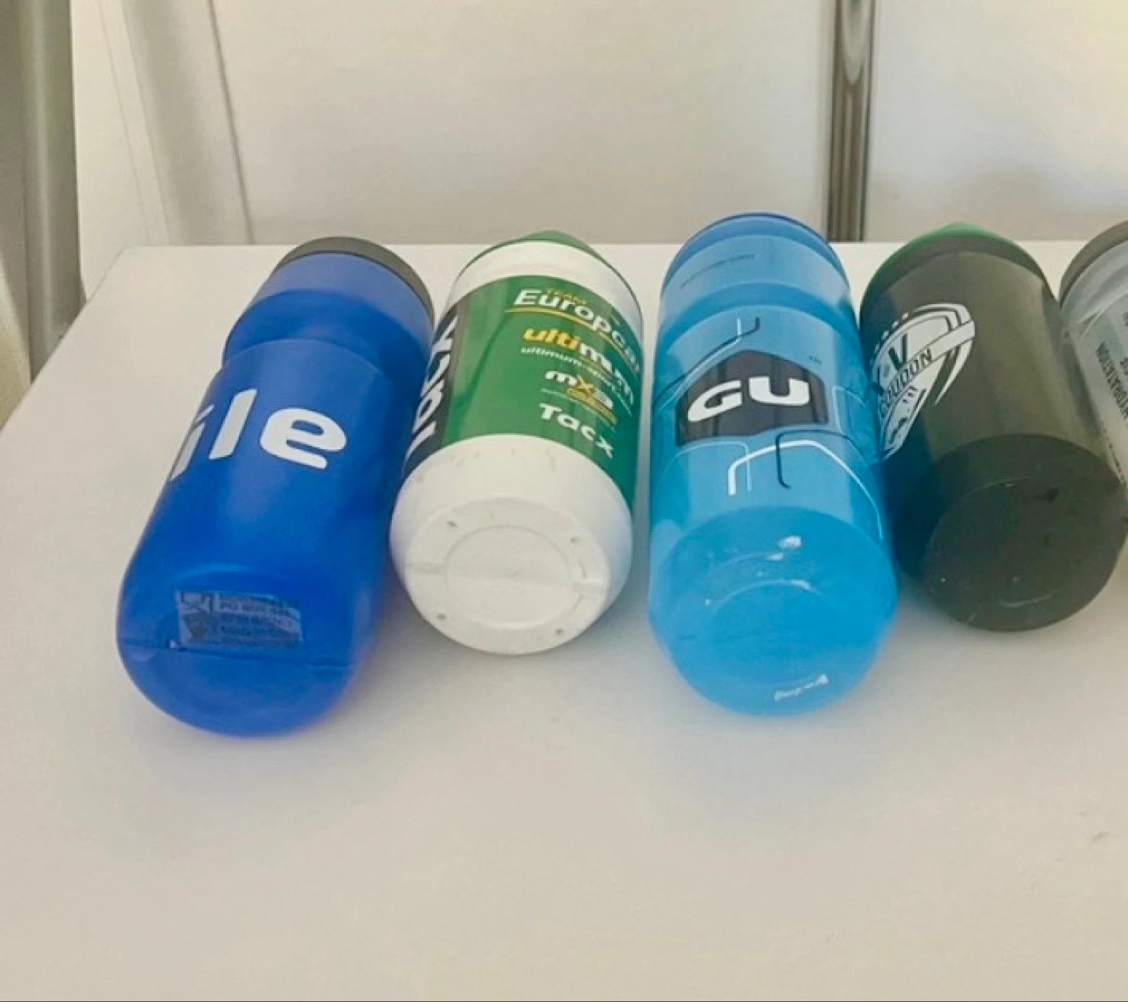 Lote de 4 botellas de plástico – photo 4